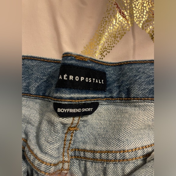 ripped denim boyfriend shorts - Picture 3 of 9